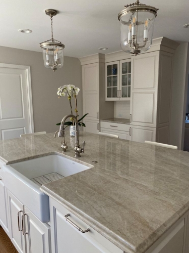 Đá Granite Bàn Bếp Có Bền Và Dễ Vệ Sinh Không?