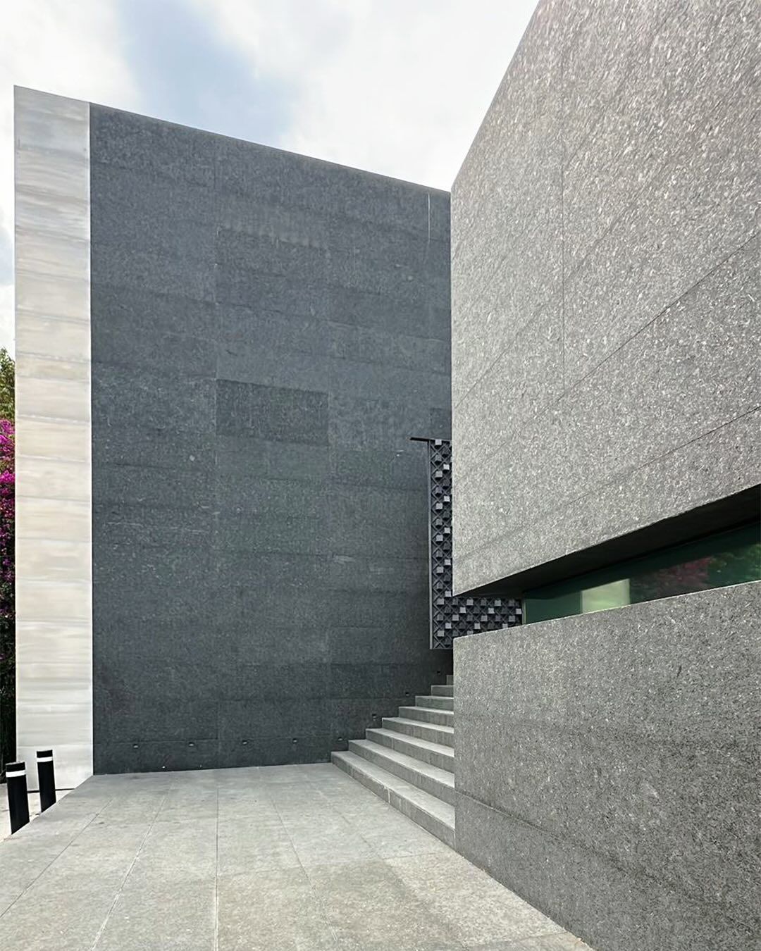 Thi công đá granite ốp mặt tiền bền đẹp đúng kỹ thuật