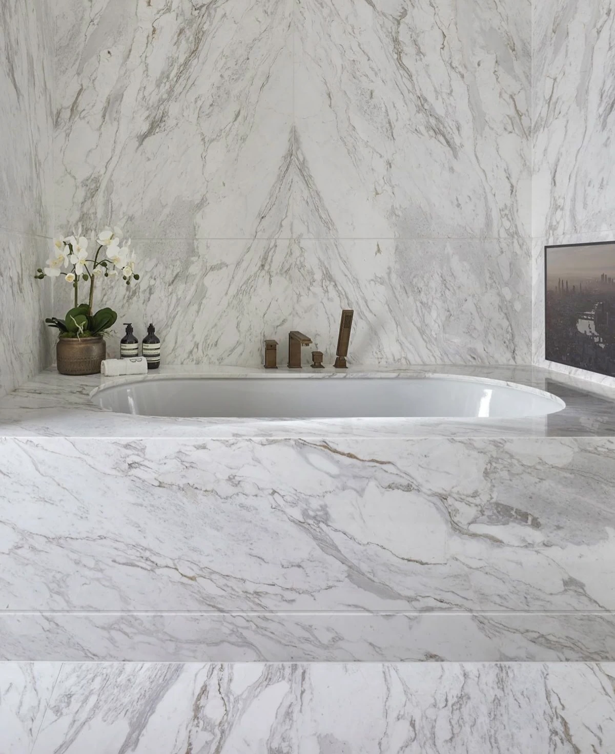 Vân và sắc độ đá marble trắng tự nhiên