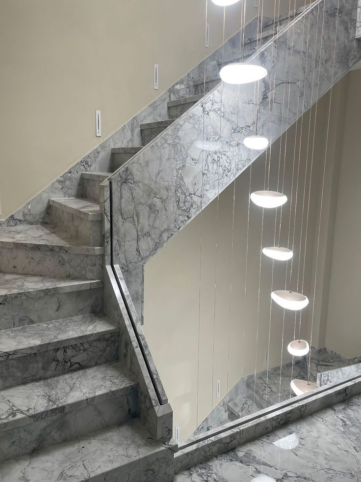 Kinh Nghiệm Thi Công Đá Cầu Thang Đẹp, An Toàn Và Bền Lâu