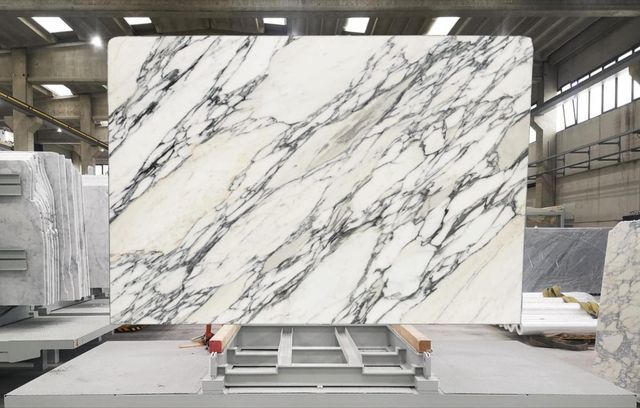 Slab đá Marble tự nhiên dùng để lựa chọn cho biệt thự cao cấp